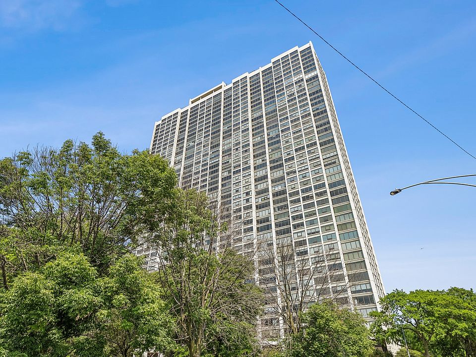 1st image of 2800 N Lake Shore Dr APT 3107