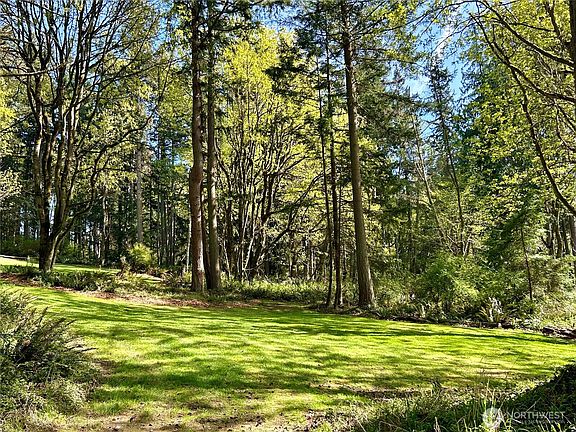 5th image of 4236 Goatsbeard Lane