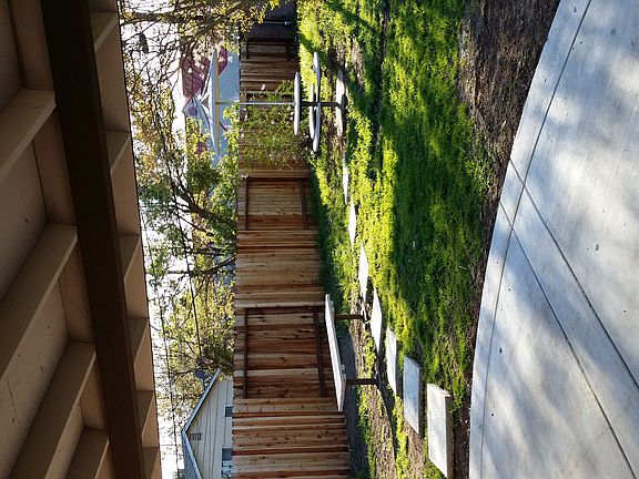 2nd image of 1637 Wayland Ave