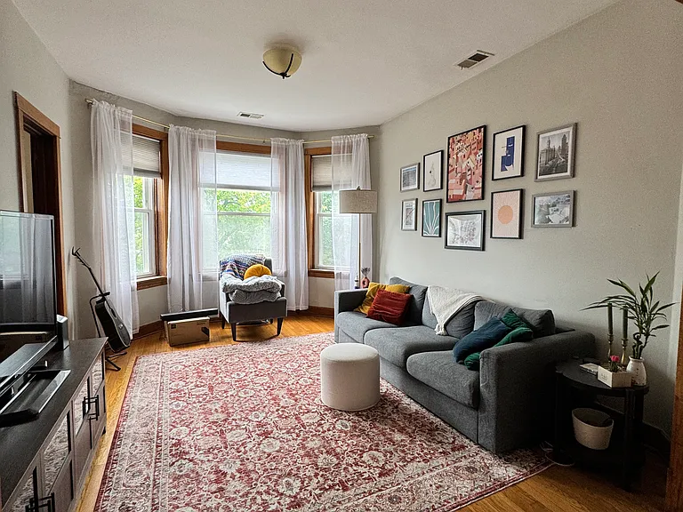 2211 W Giddings St #3 — Photo 15