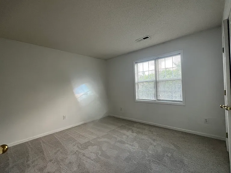 2512 Beech Gap Ct — Photo 39