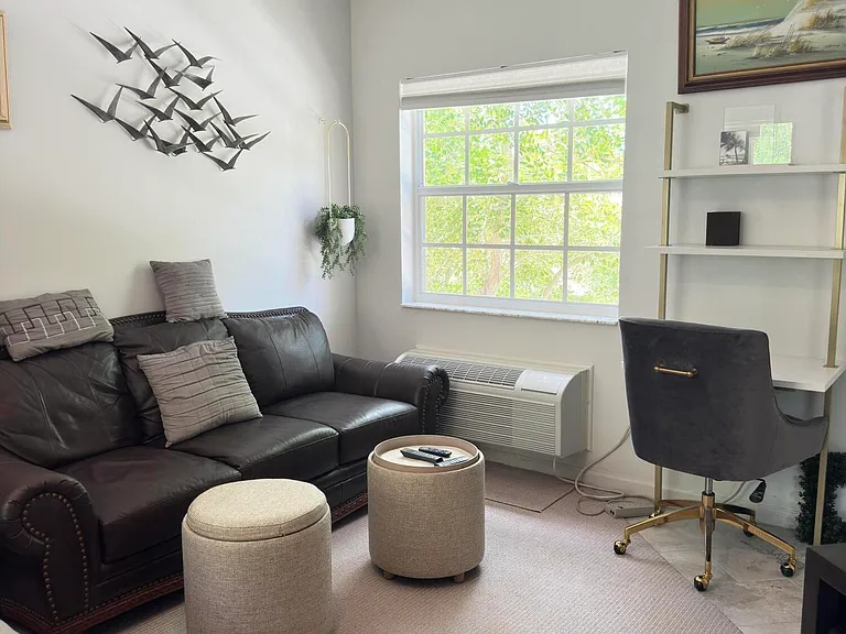8427 Mulligan Cir #B — Photo 2