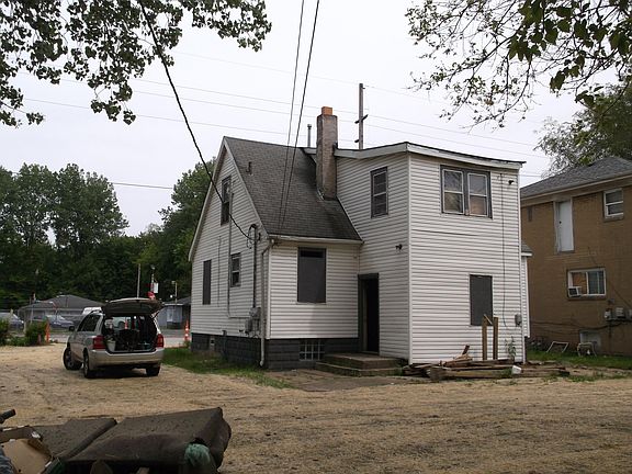 4th image of 4406 Cleveland St