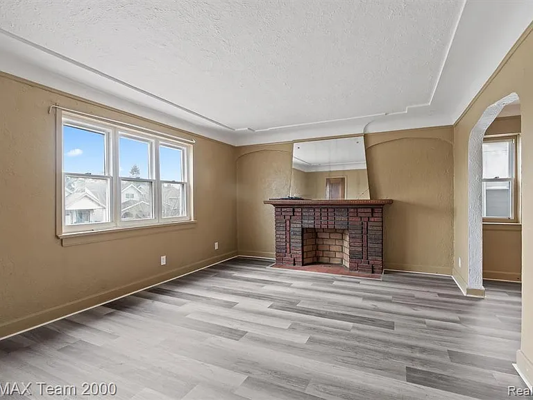 7444 Kendal St — Photo 18