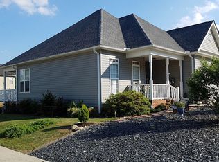 329 Hampton Farms Trl, Greenville, SC 29617