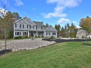 9 Caitlin Ct, Saratoga Springs, NY 12866