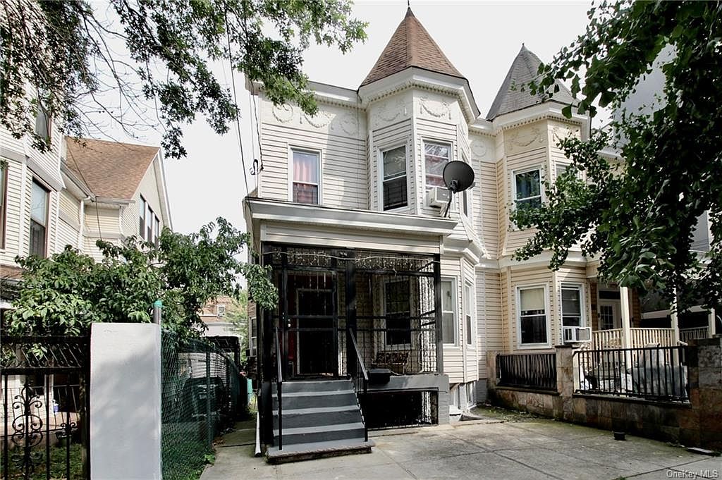 2960 Briggs Avenue, Bronx, NY 10458 Zillow