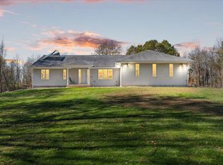 13158 Wood Rd, Bath, MI 48808