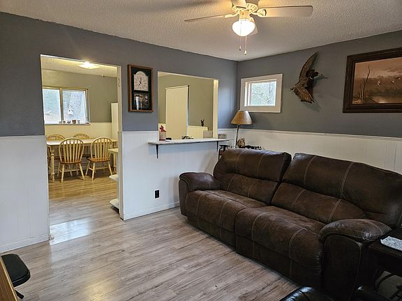 4th image of 77 Shiloh Lane