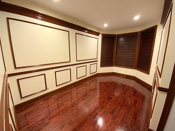 3rd image of 69 5th Ave #1