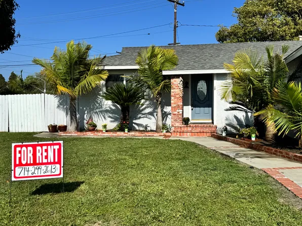 16052 Davis Ln, Huntington Beach, CA 92649