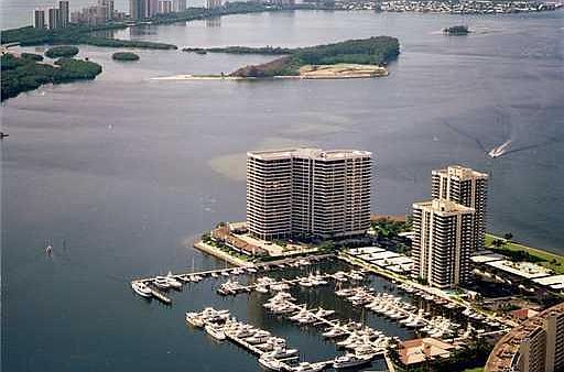 1st image of 100 Lakeshore Dr APT 1257