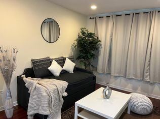 1240 W Monroe St UNIT 6, Chicago, IL 60607