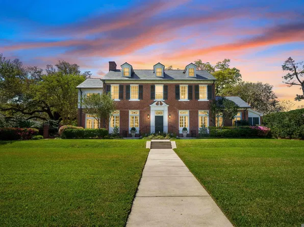 2502 Dalrymple Dr, Baton Rouge, LA 70808