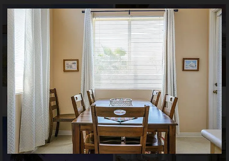 1712 Las Casitas Dr — Photo 4