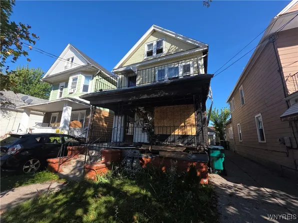 64 Gladstone St, Buffalo, NY 14207