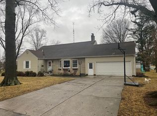 667 Indiana St, Berne, IN 46711