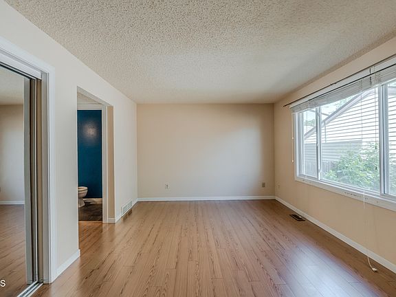 4th image of 3720 Renee Dr