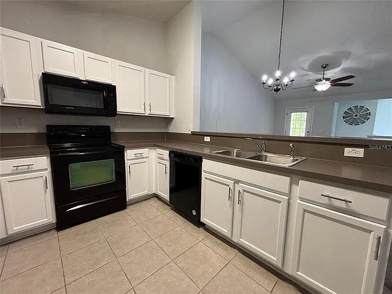 575 Oakleaf Plantation Pkwy #515 — Photo 3