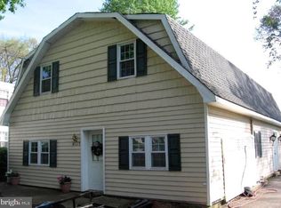 8129 Woodholme Cir, Pasadena, MD 21122