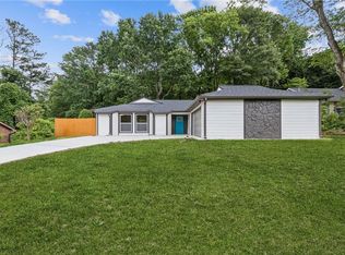 1272 Sherwood Dr, Norcross, GA 30093