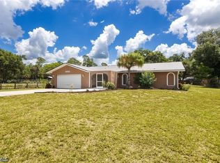 22031 Edwards Dr, Alva, FL 33920