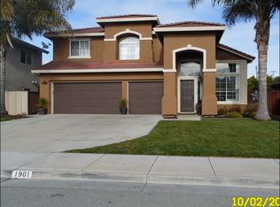 1901 Carousel Dr, Hollister, CA 95023