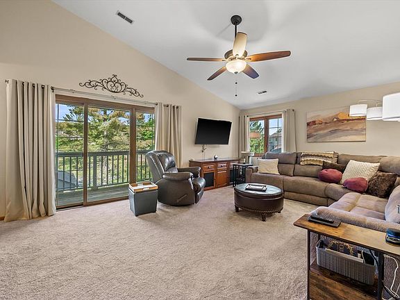 2nd image of 2264 Circle RIDGE #D