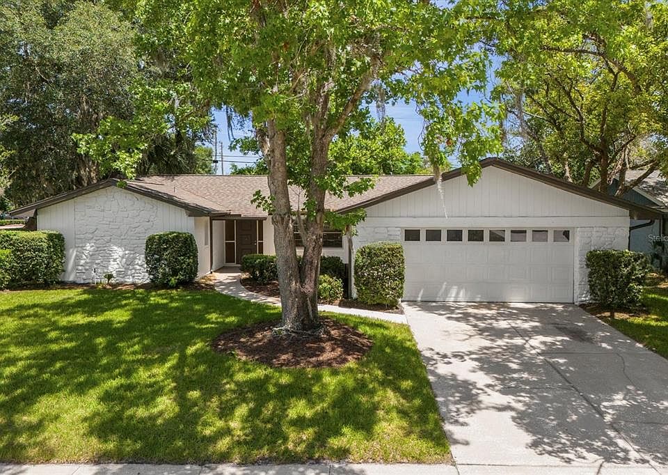 1st image of 1000 Chokecherry Dr