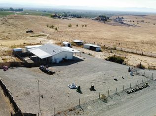 670 Hidden Valley Rd, Zillah, WA 98953