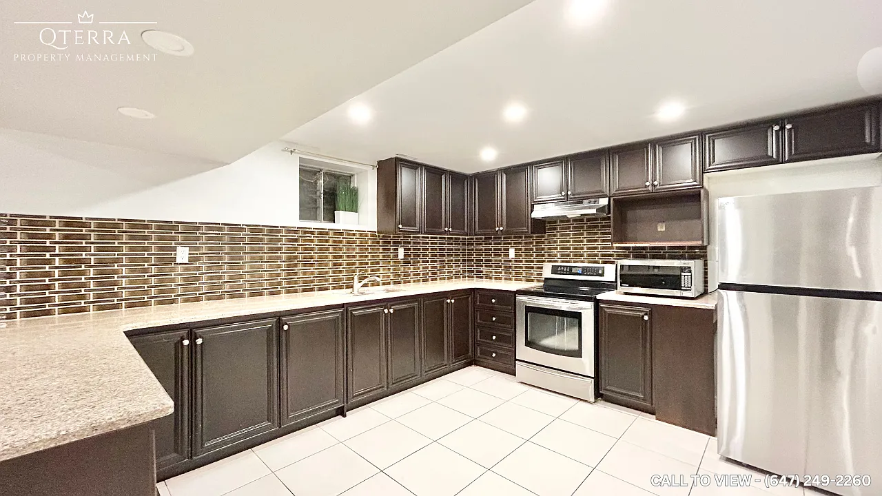 5119 Montclair Dr #2 photo 1