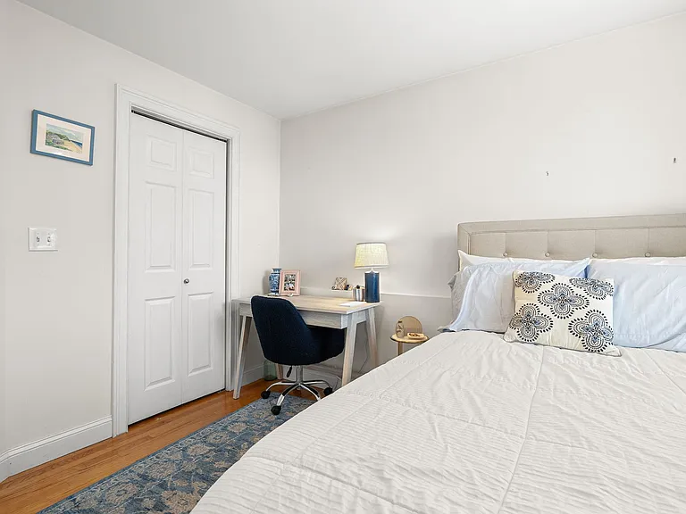 87 M St #3 — Photo 13