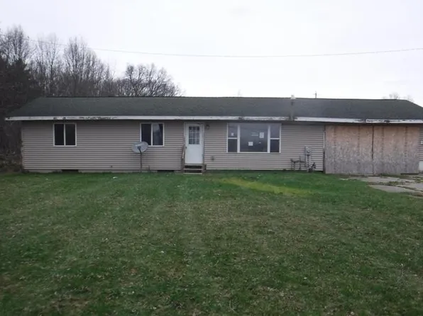 30450 M 152, Dowagiac, MI 49047
