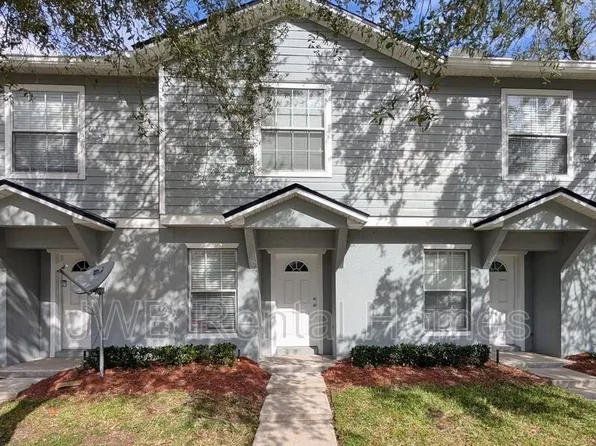8402 McGirts Village Ln #7E, Jacksonville, FL 32210