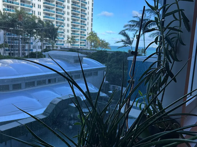 2301 Collins Ave #522 — Photo 14