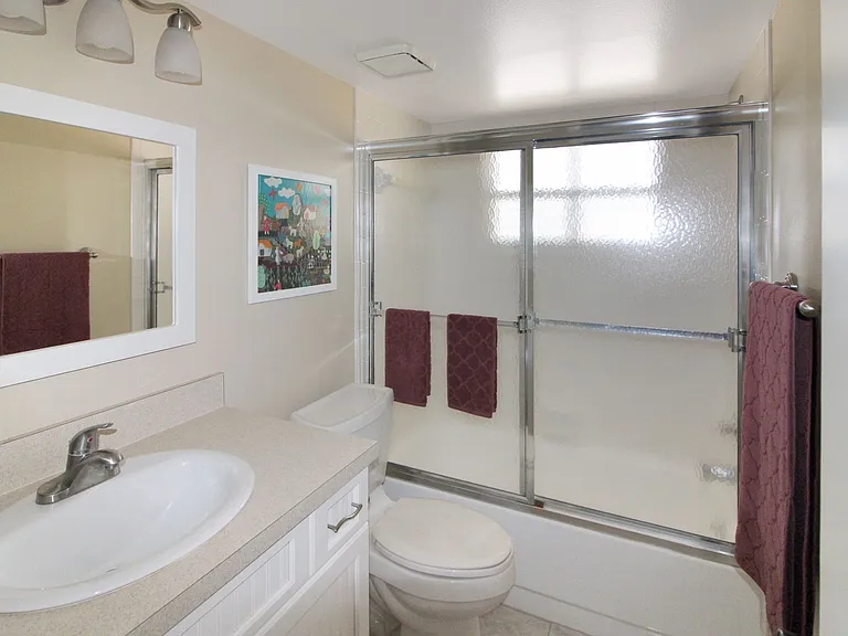 441 Cerromar Ln #404 — Photo 17