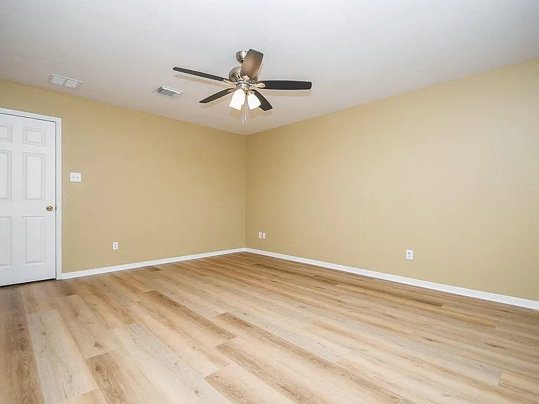 402 New Hope Ln — Photo 29