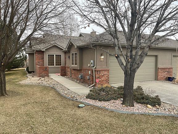 3rd image of 3912 Avenida Del Sol Dr
