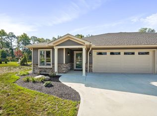 130 Willows End, Bellefontaine, OH 43311