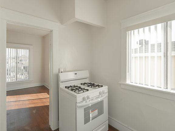 4th image of 4309 S Main St #108