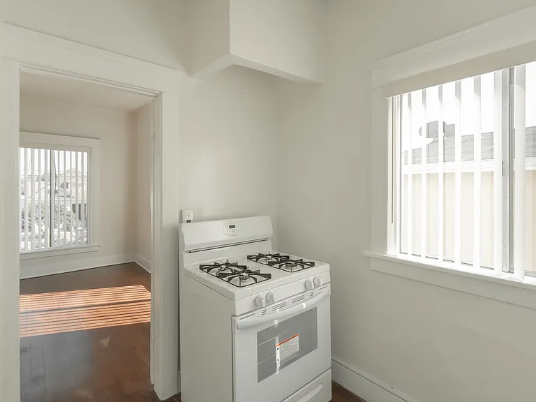 4309 S Main St #108 — Photo 4