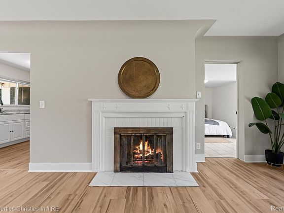 5th image of 23456 Lee Baker Dr