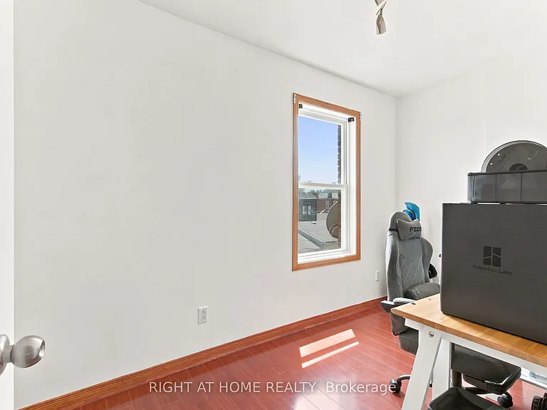 77 Lappin Ave #MAIN UPPER — Photo 23
