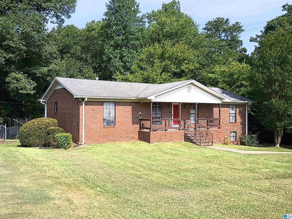 2nd image of 306 Dogwood Dr