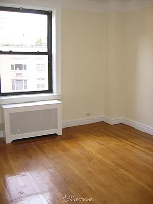 Rented by City Connections Realty | media 17