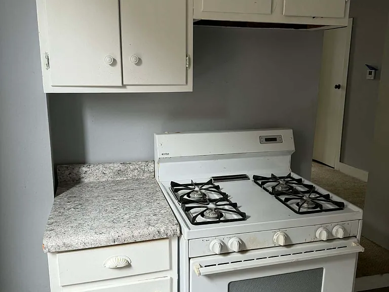 308 Lebanon Ave #308 — Photo 2
