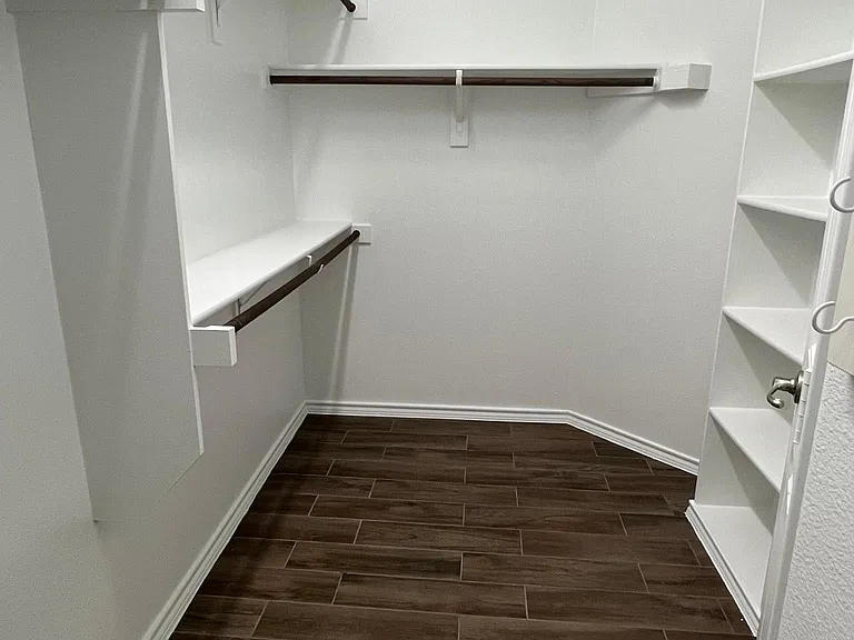 1805 Lark Ln — Photo 19