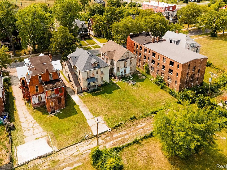 1582 Cadillac Blvd, photo 22