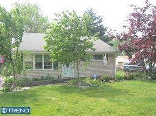 528 S Maple Ave, Maple Shade, NJ 08052