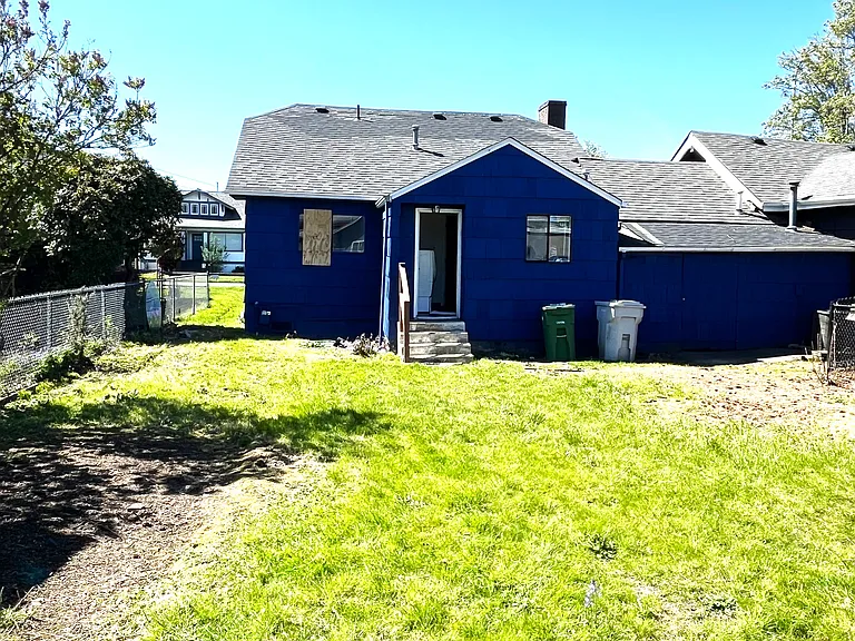 404 Whitworth Ave S — Photo 11